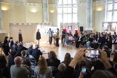 Выпускники программы ДИЗАЙН МОДЫ защитили дипломные коллекции на ОТЛИЧНО