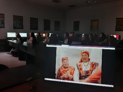 Просмотры документального фильма "Музыка Сибири"