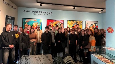 Студенты ВХУТЕИН познакомились с современным искусством в арт-галерее PLOSKOSTI