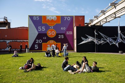 Новый выставочный проект в Музее стрит-арта "Хоть стой, хоть падай"