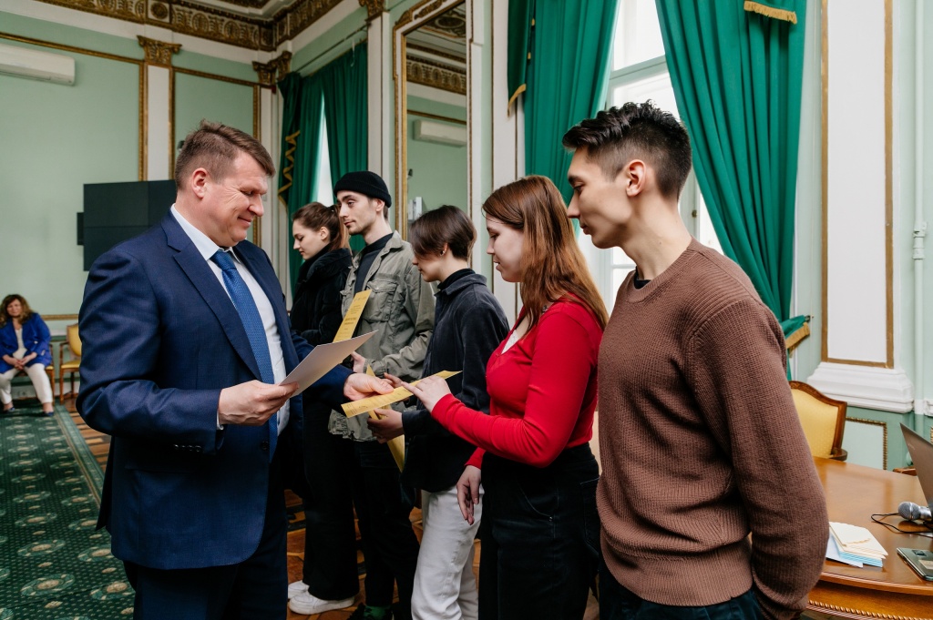 rA-POZLfaXq5oDdlMGVYzdb7x9d38ZpLlGXc5qRo0K57CQxslch5yYPG0o33Lhz1FzN-vBm1qZibgRJo43PJCmbj.jpg